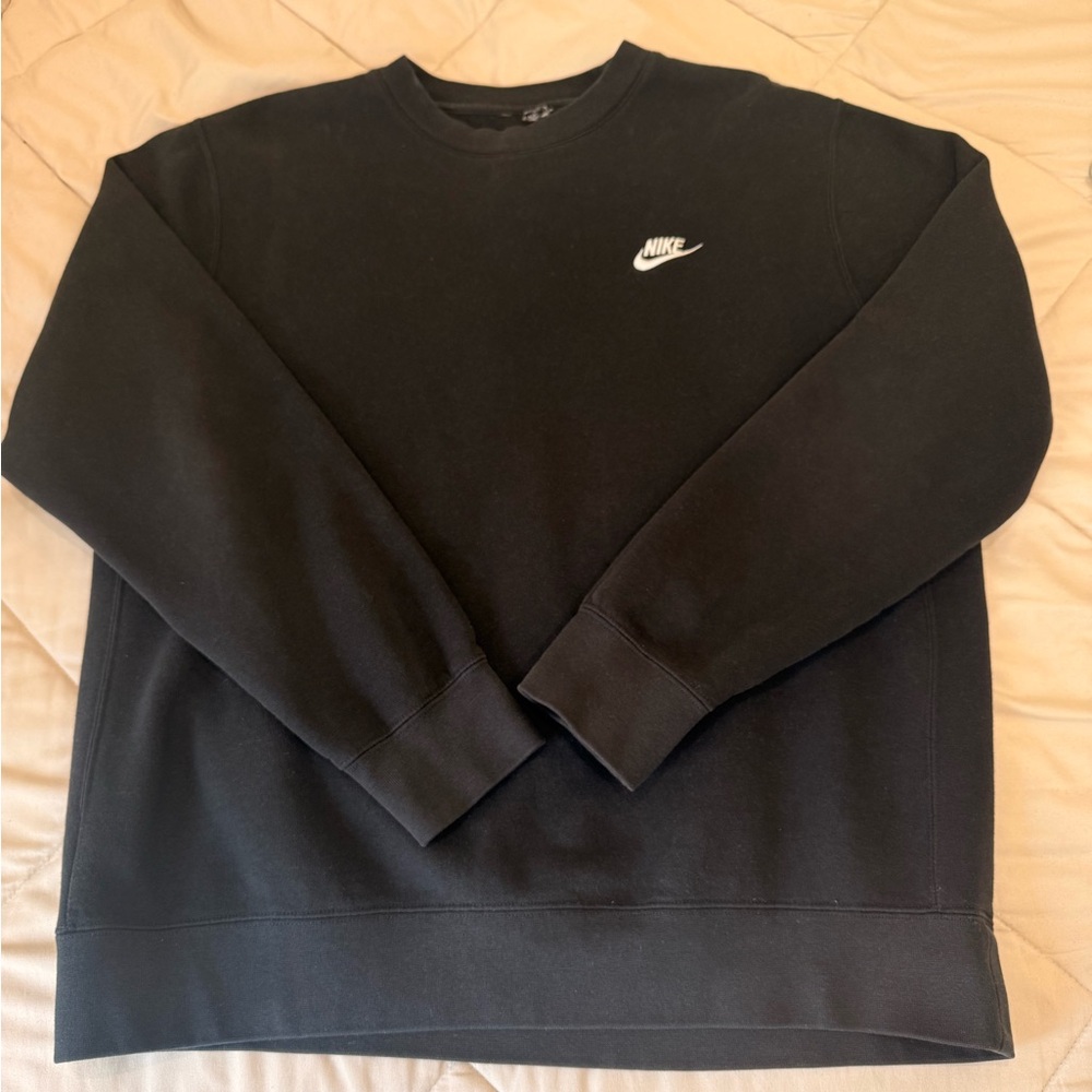 Nike Men's Classic Black Crewneck Sweater
